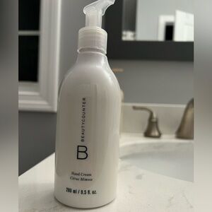 Beautycounter Citrus Mimosa Hand Cream - White